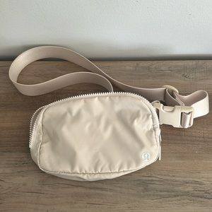 Ivory lululemon everywhere belt bag